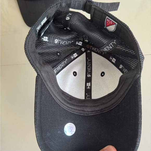 BUNDLE: 6 Pre Owned Hats Nike Miami Heat Inter Miami - Picture 4 of 13